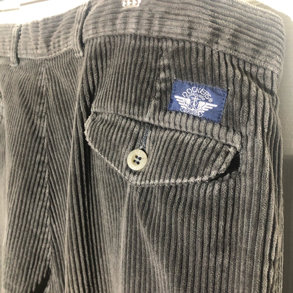 Docker’s Corduroy Pants - Picture 6 of 7